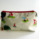 Trousse &agrave; soufflet Petit Chaperon rouge Linna Morata