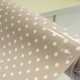 Toile cirée gris beige à pois blanc